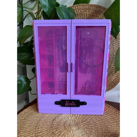 Barbie Purple Closet Storage Case - Picture 1 of 11